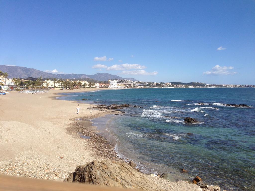 Beach Apartment Las Acacias Torrenueva La Cala De Mijas Eksteriør bilde